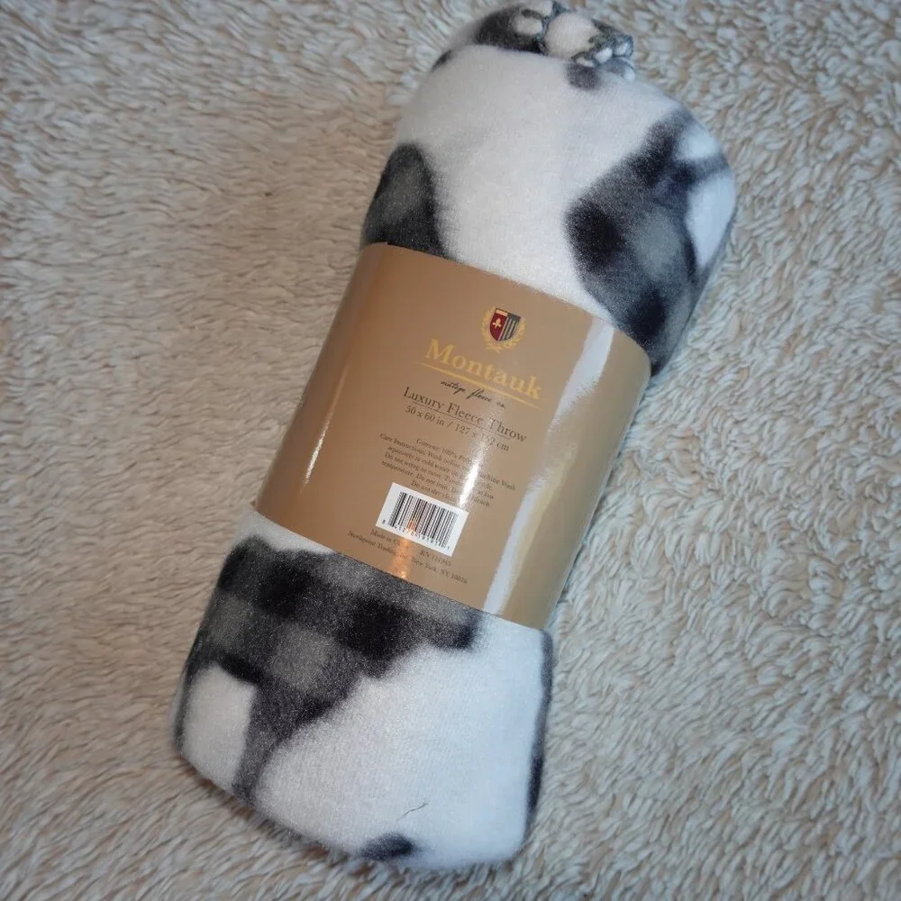 Montauk Vintage Fleece Co. Luxury Fleece Throw, Plaid Deer, 50